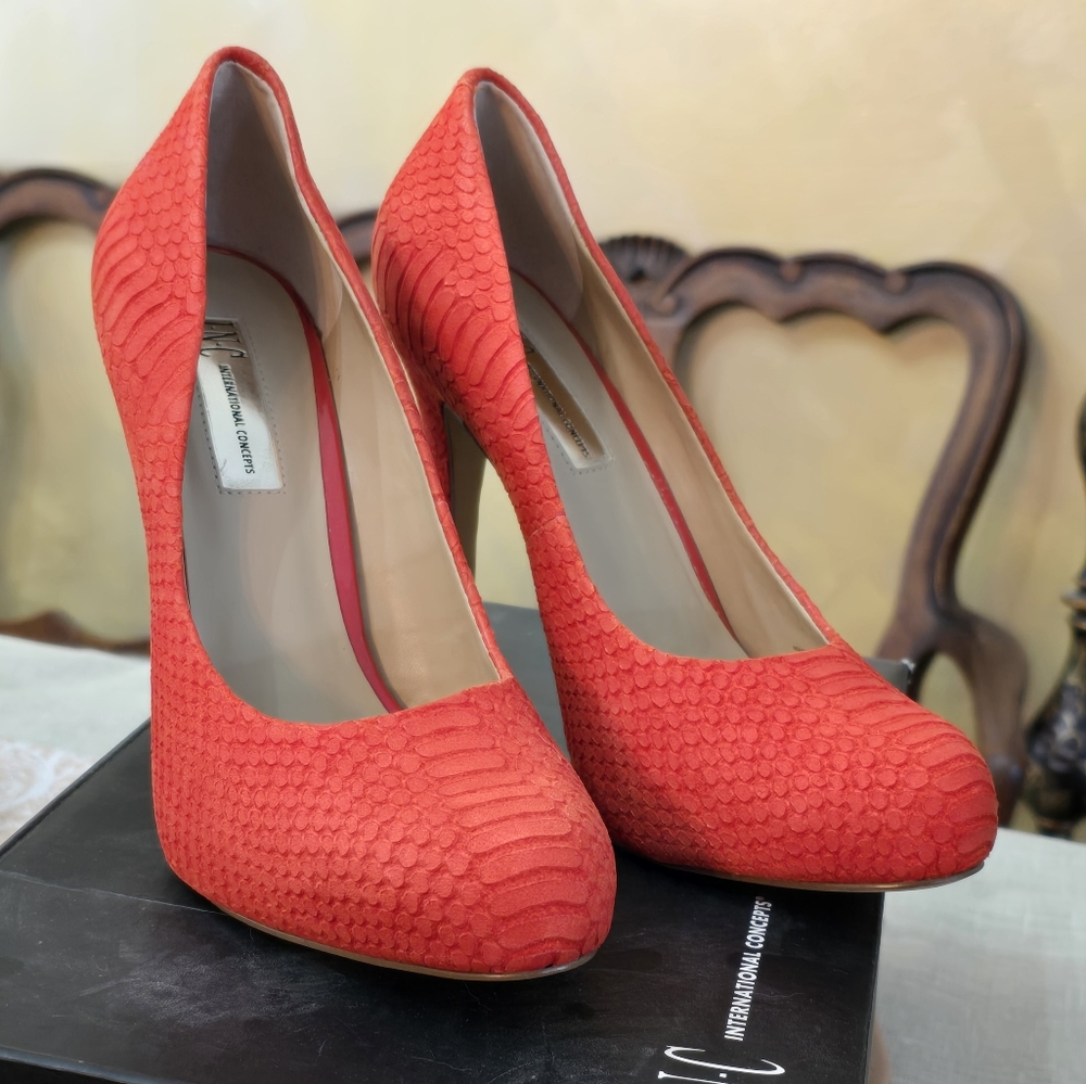 INC LILLYORG TANGELO reddish orange leather pumps sz 7.5